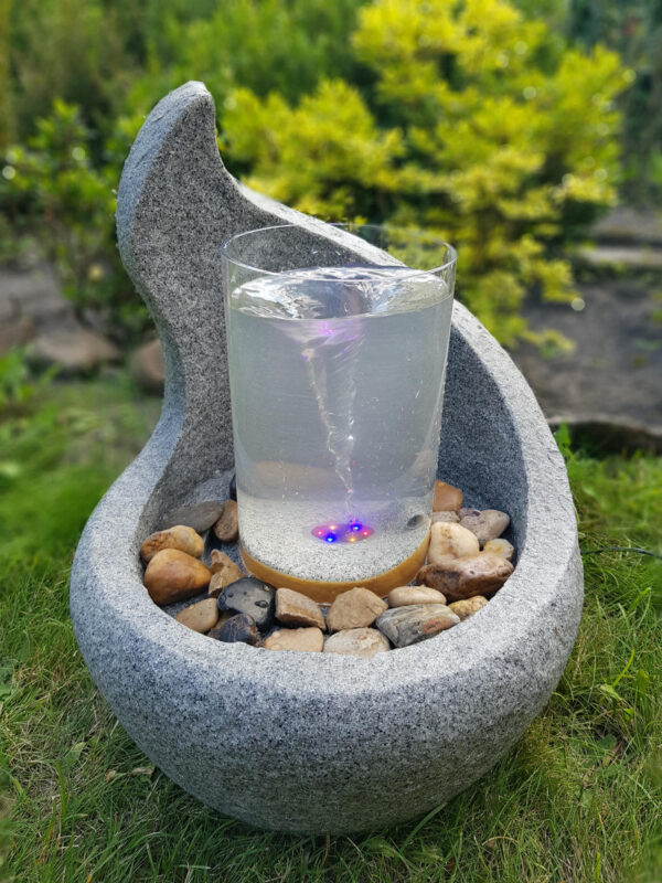 39b989aa4f2bba2d20926e9c970664db