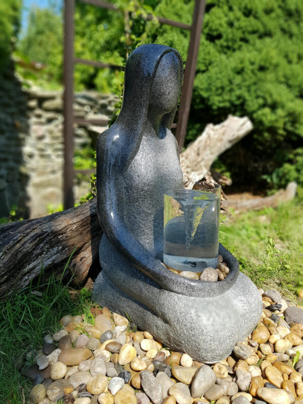 81a6f26056bd9fb887f8f04f7036d019.jpg 42cd321b94f71c74c38f11b6acf8880d